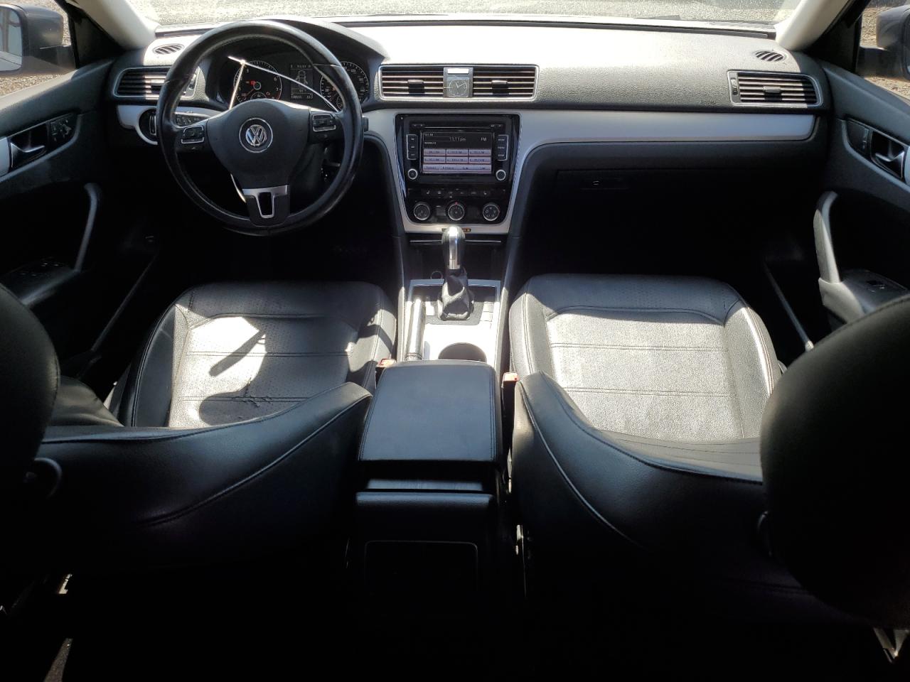 2013 Volkswagen Passat Se VIN: 1VWBP7A33DC067411 Lot: 67324914