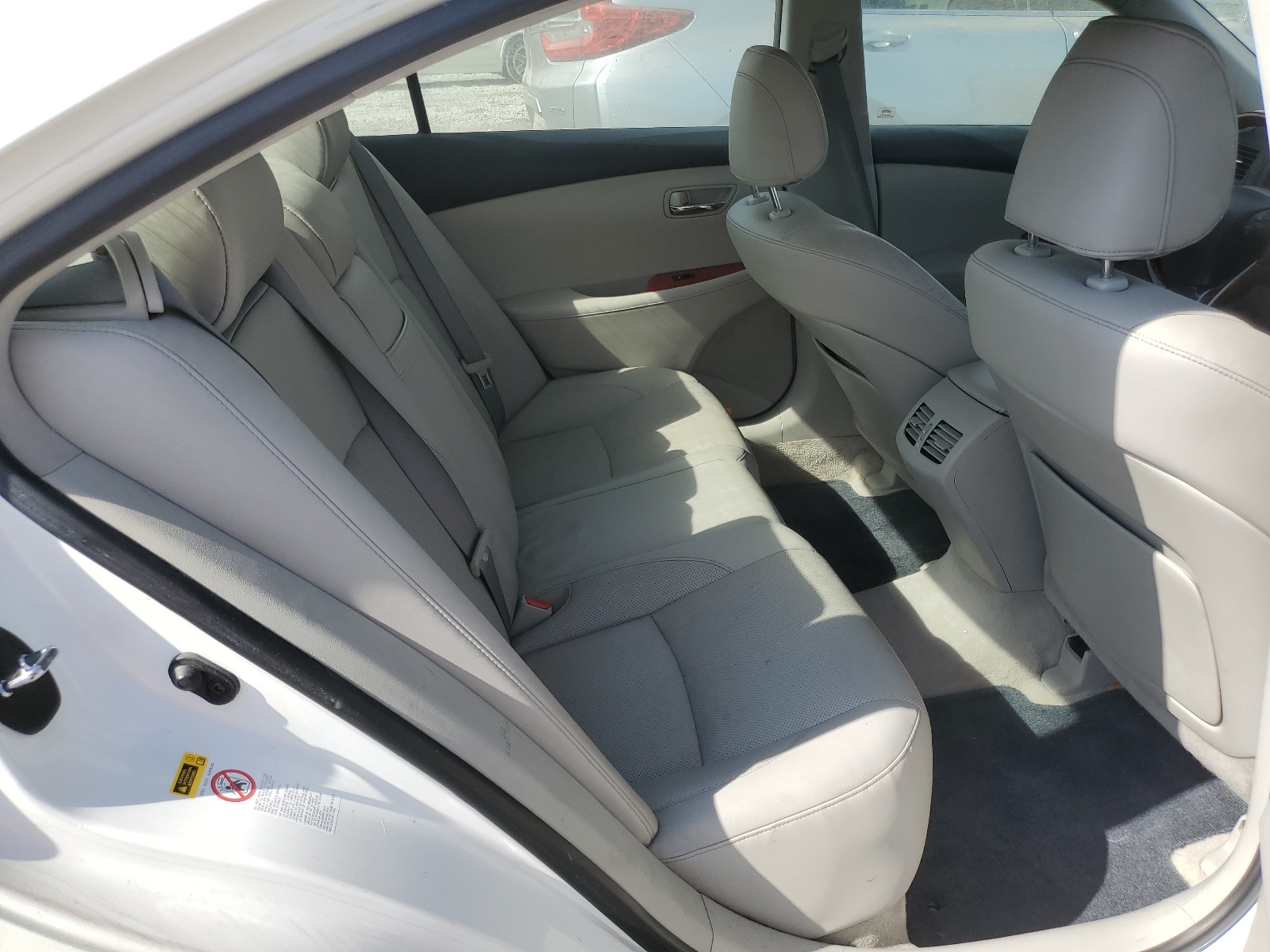 JTHBJ46GX92296856 2009 Lexus Es 350