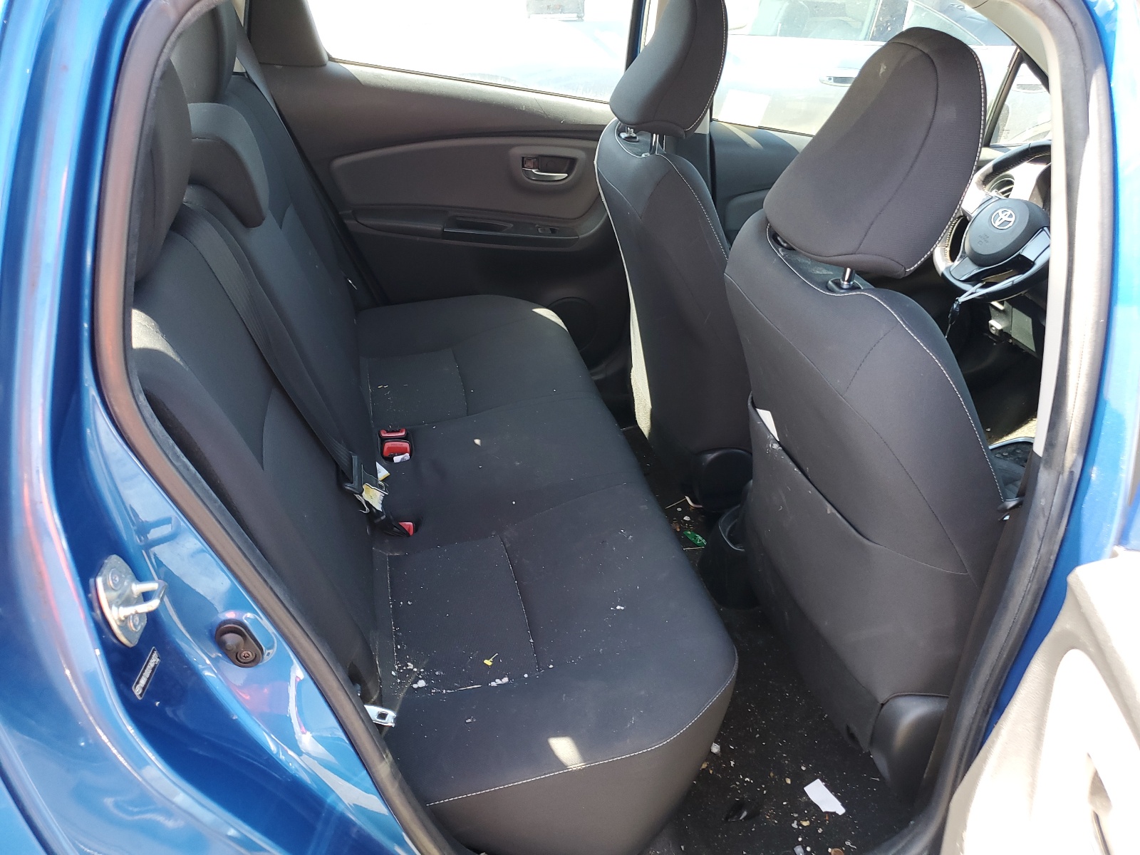 VNKKTUD32FA054227 2015 Toyota Yaris