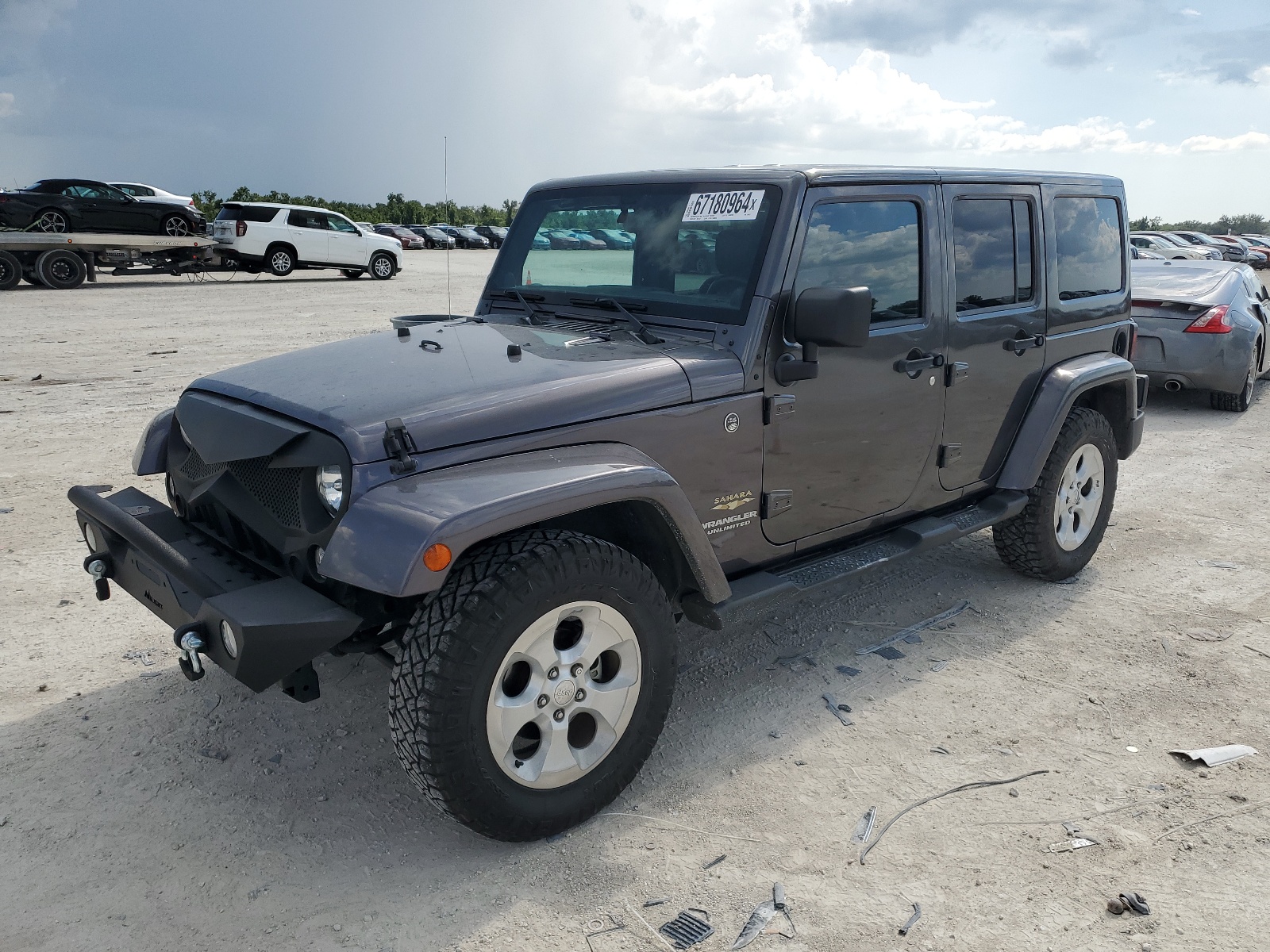 1C4HJWEG1EL186453 2014 Jeep Wrangler Unlimited Sahara