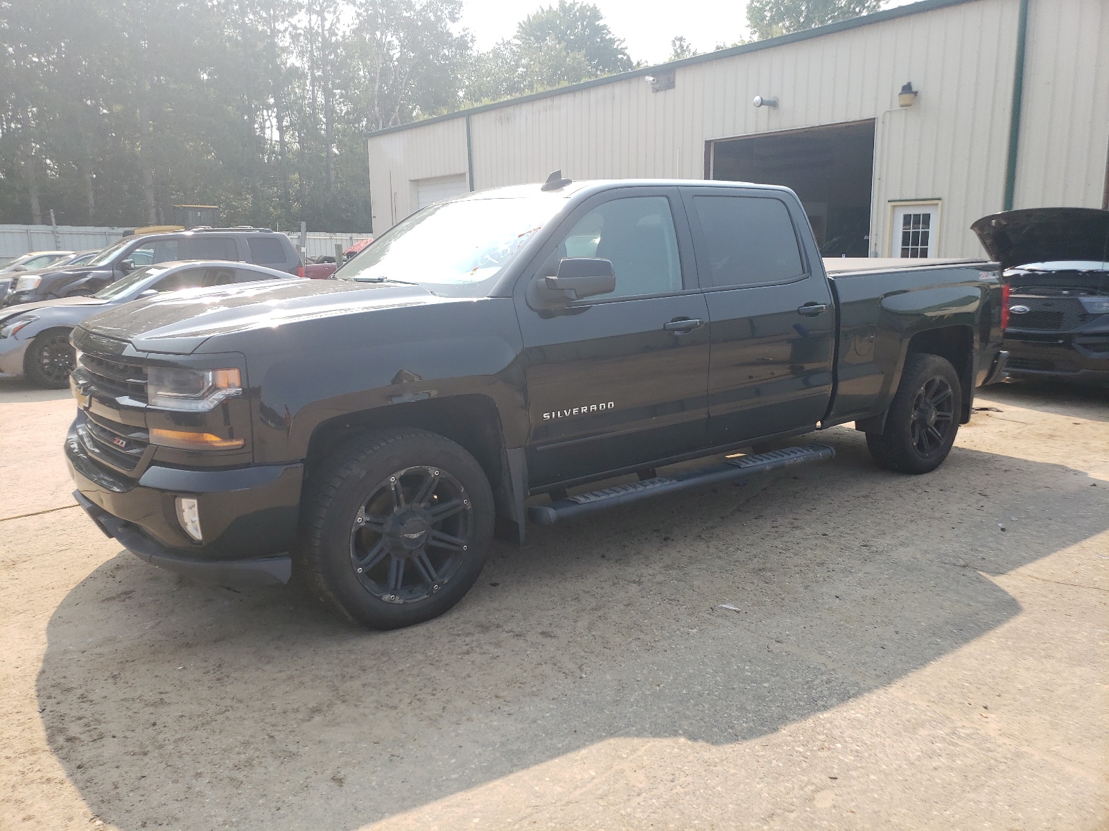 2016 Chevrolet Silverado K1500 Lt vin: 3GCUKREC6GG274179