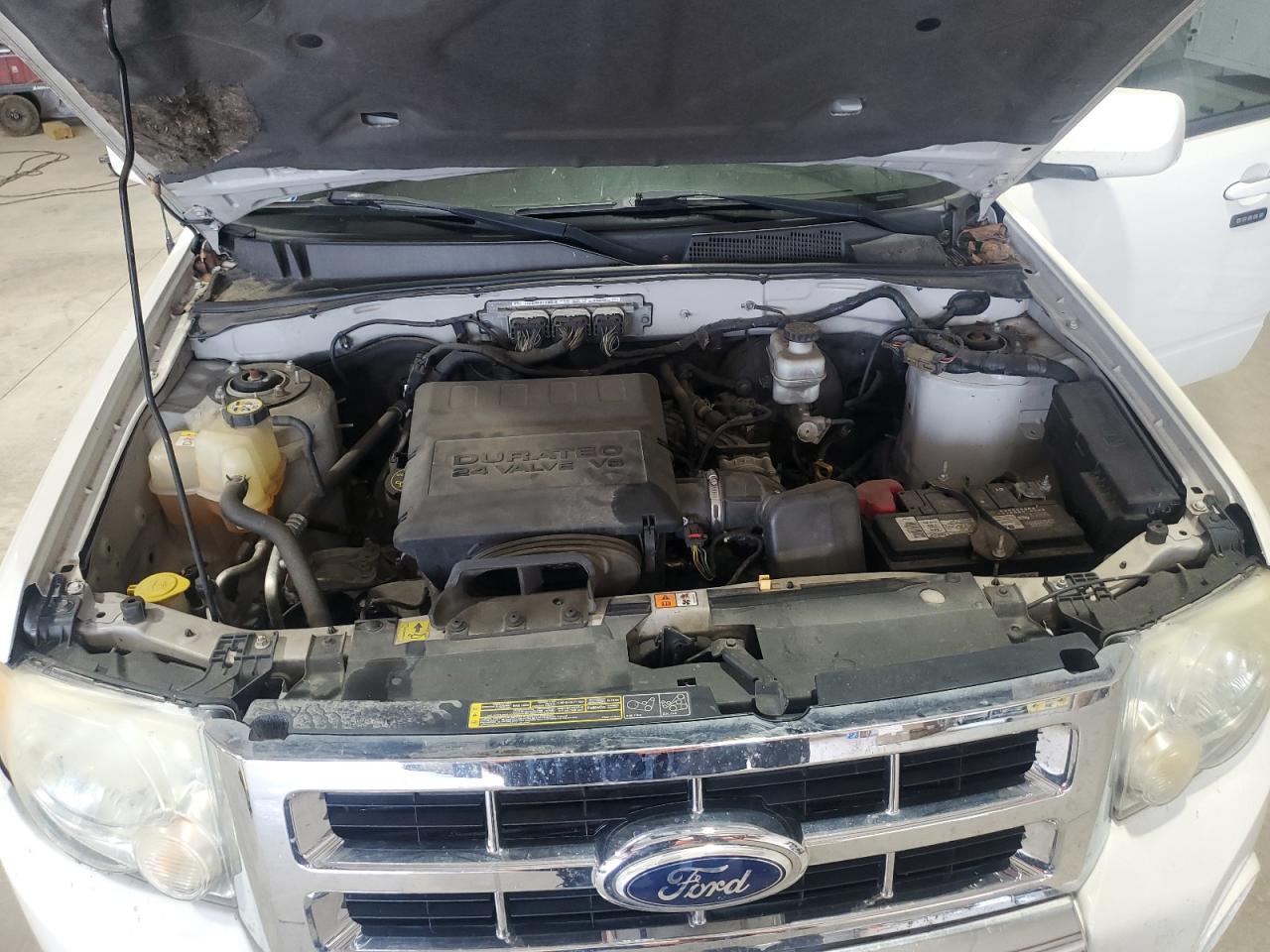 2010 Ford Escape Limited VIN: 1FMCU9EG0AKC60282 Lot: 65960164