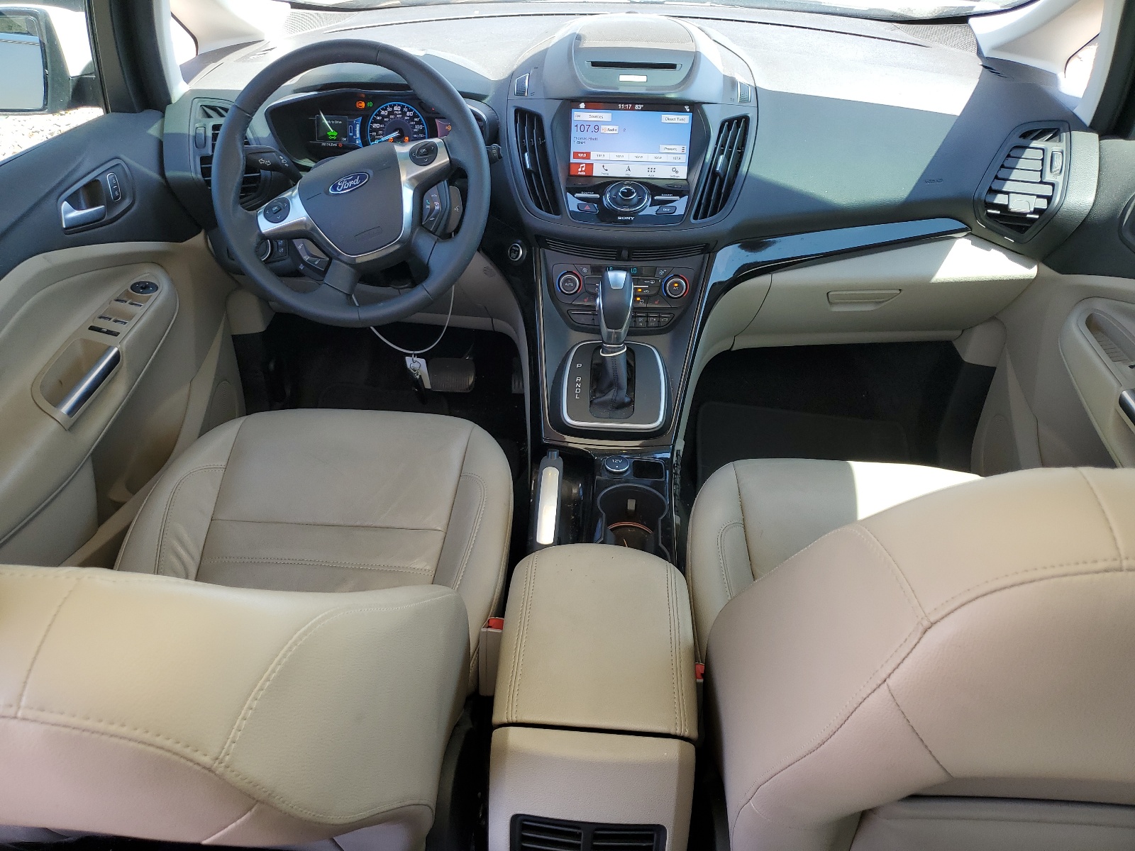 1FADP5DU1JL100993 2018 Ford C-Max Titanium