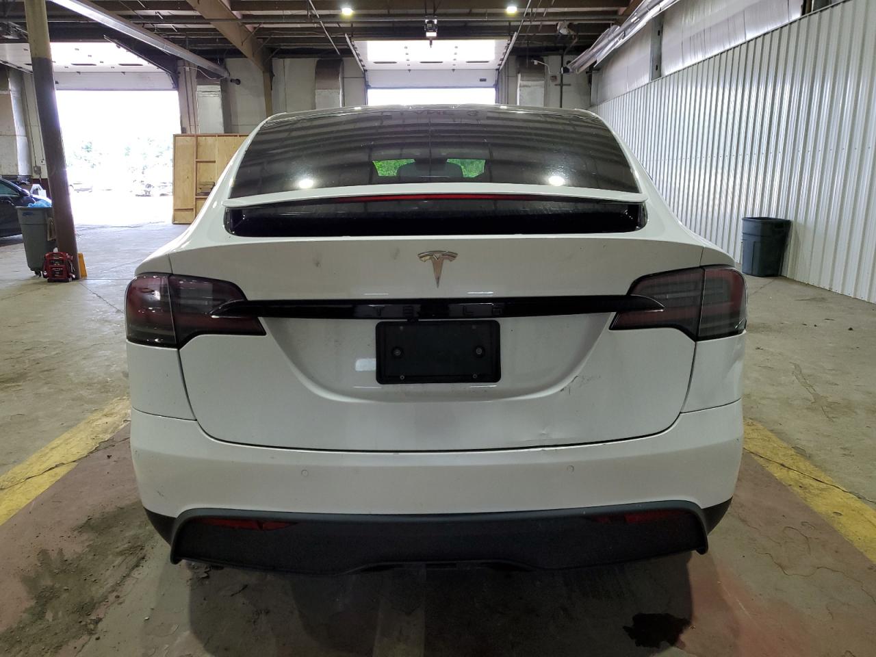 2022 Tesla Model X VIN: 7SAXCBE5XNF354237 Lot: 66510144