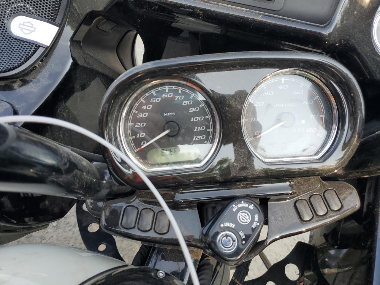 2018 Harley-Davidson Fltrxs Road Glide Special VIN: 1HD1KTC16JB639234 Lot: 66162614