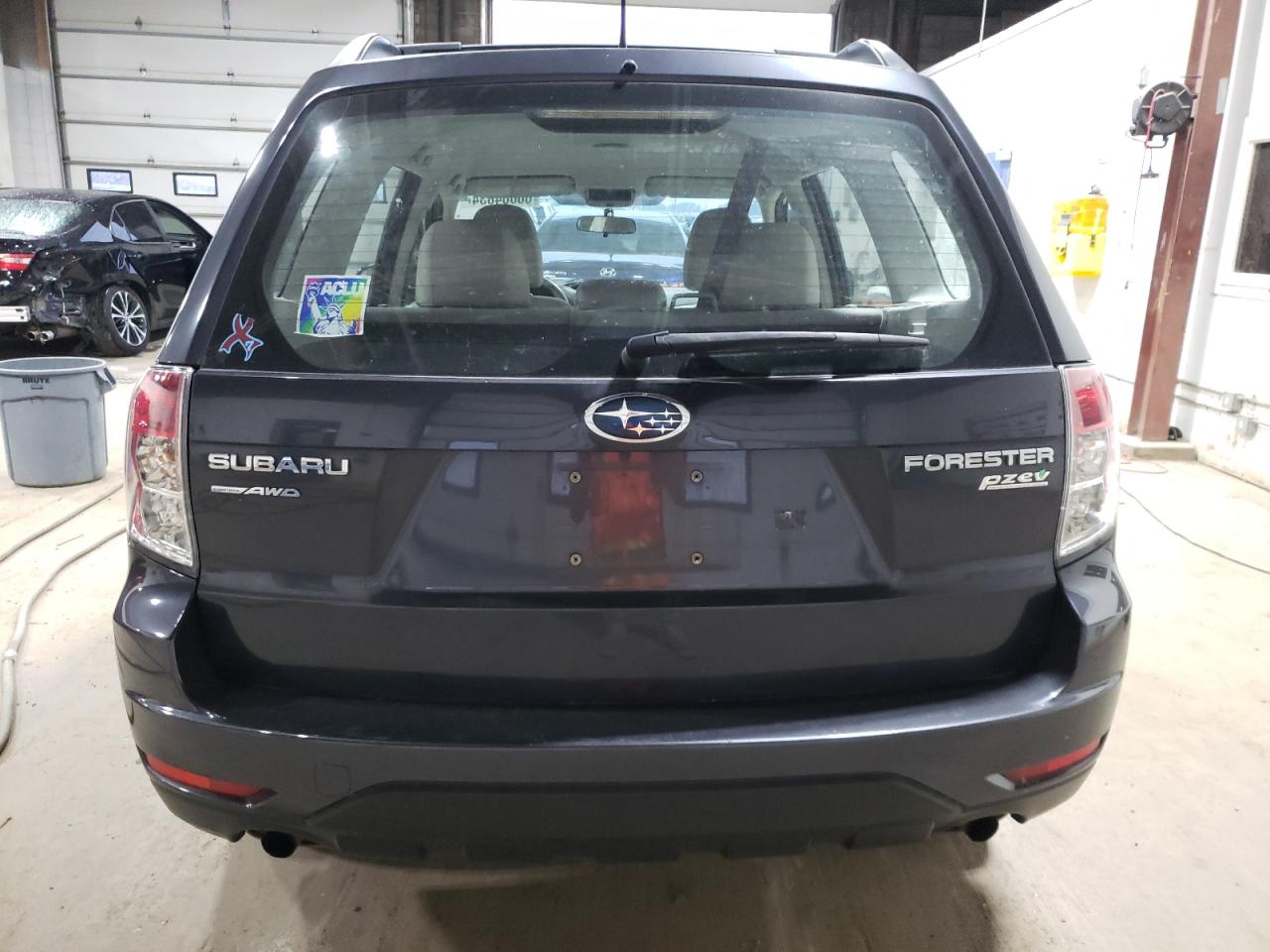 2013 Subaru Forester 2.5X VIN: JF2SHABC8DH410214 Lot: 66064834