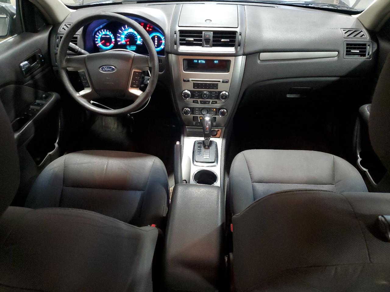 2010 Ford Fusion - Image 8
