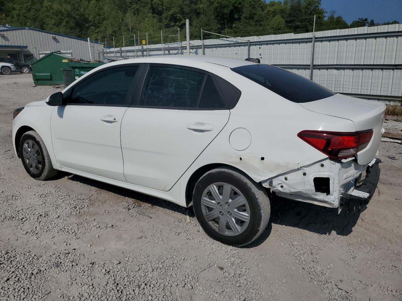2022 Kia Rio - Image 2