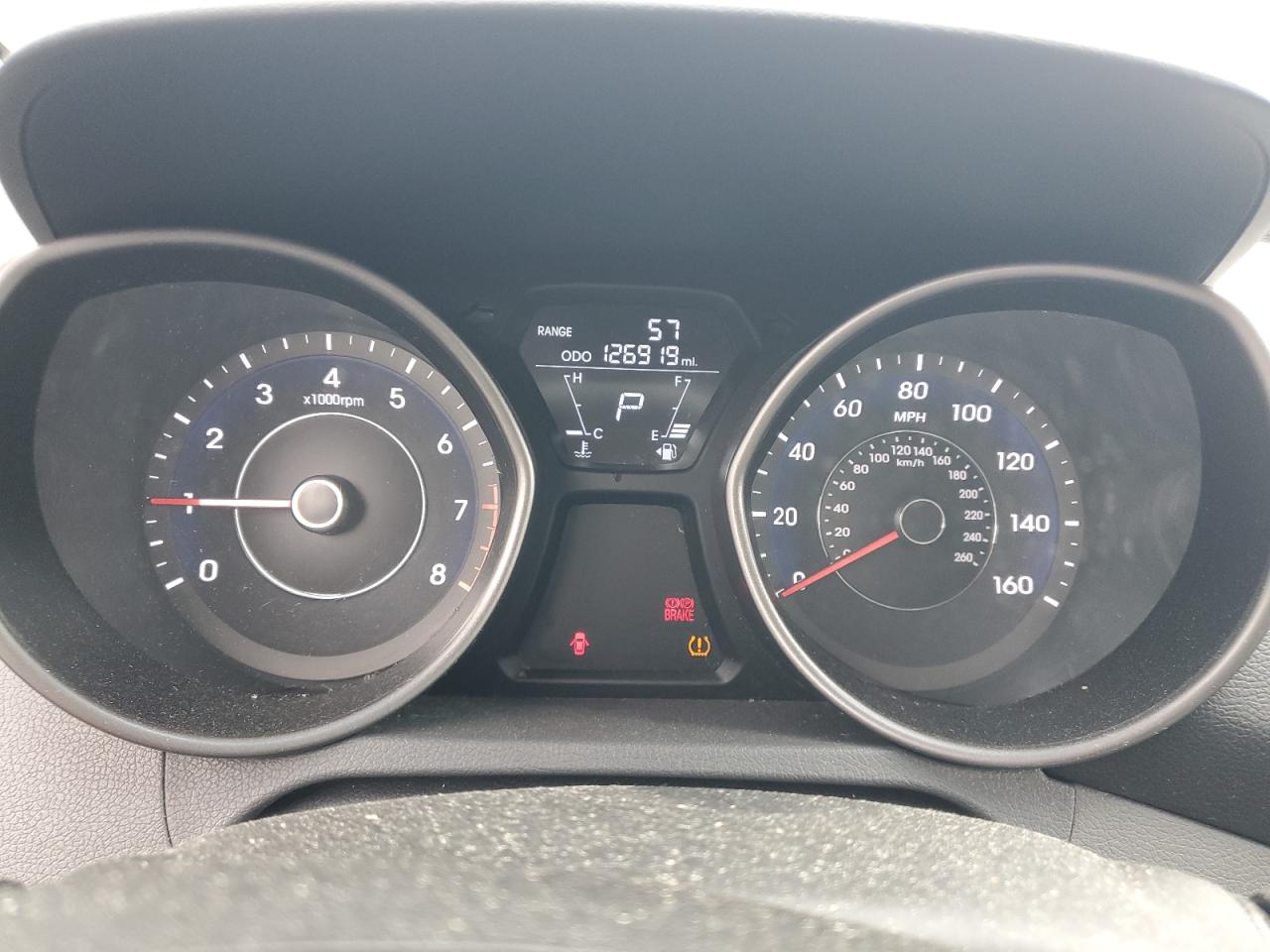 2013 Hyundai Elantra - Image 9