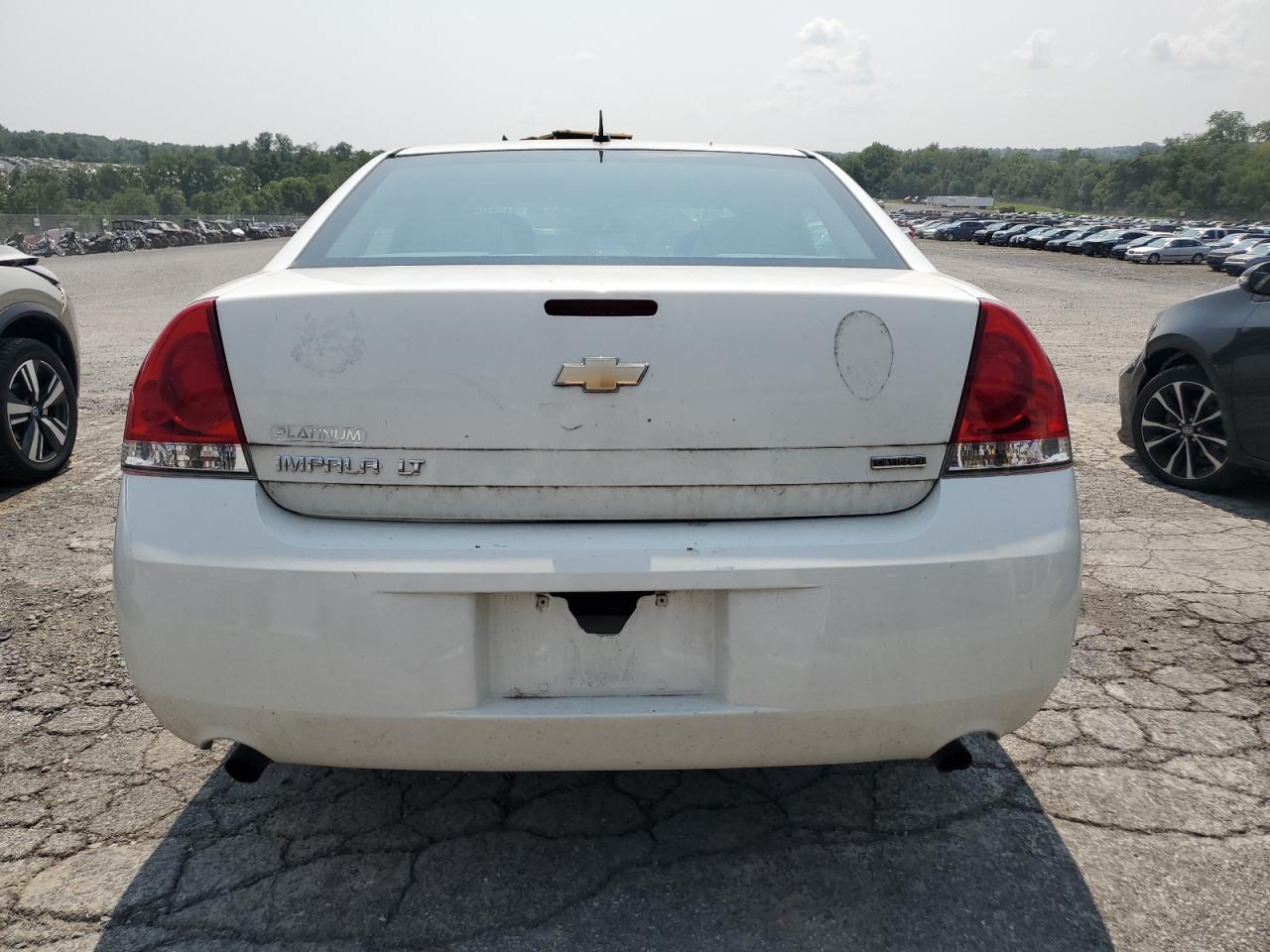 2G1WB5E30F1157800 2015 Chevrolet Impala Limited Lt