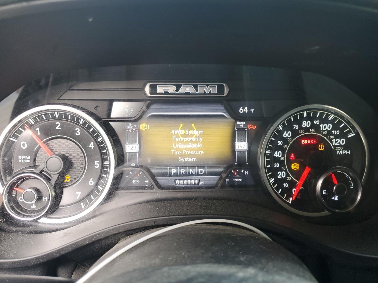 2019 RAM 1500 - Image 9