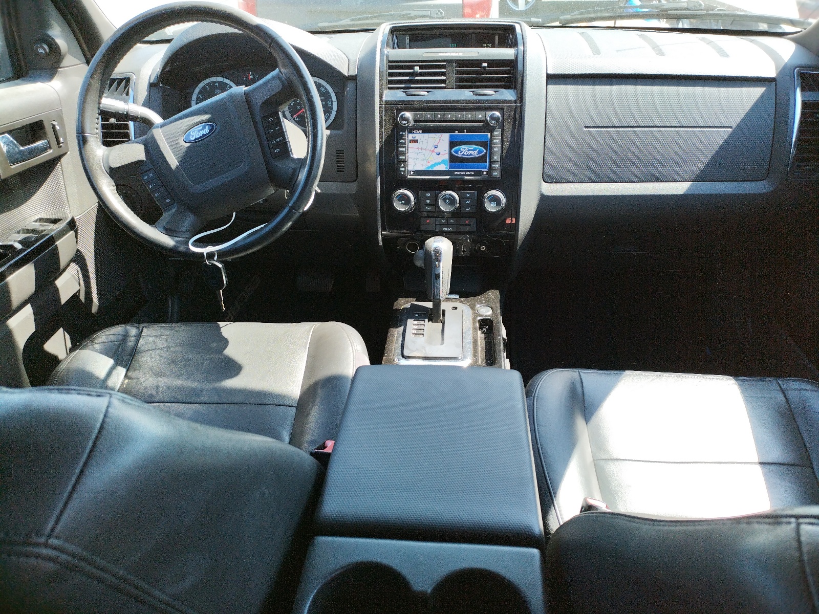 1FMCU0EG8BKB59889 2011 Ford Escape Limited