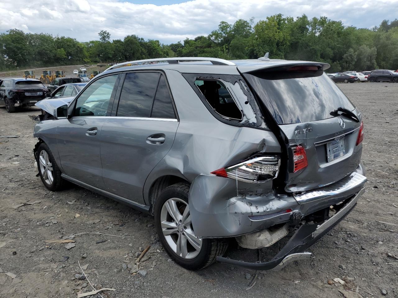 2015 Mercedes-Benz Ml 350 4Matic VIN: 4JGDA5HB5FA451053 Lot: 66749124