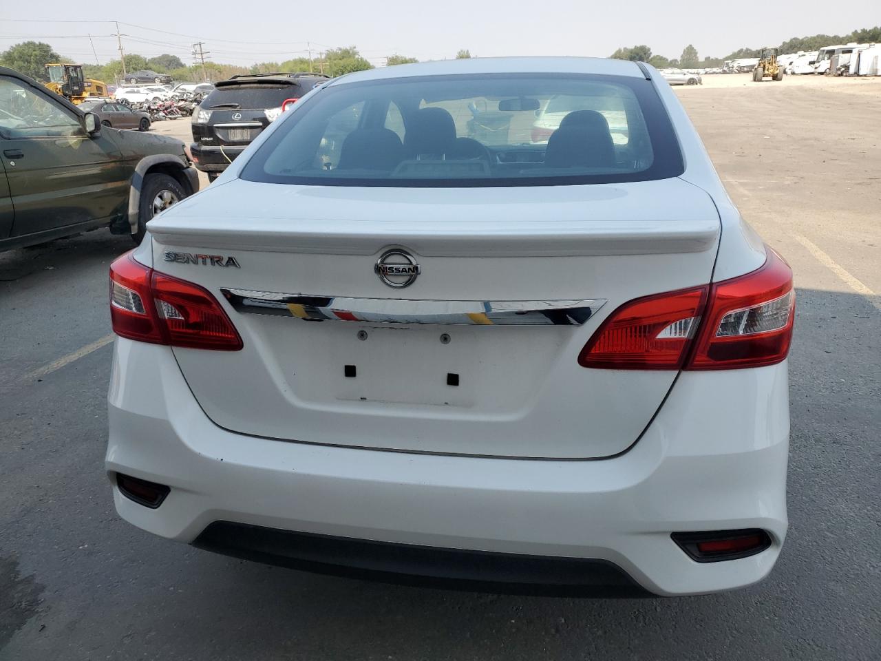 2018 Nissan Sentra S VIN: 3N1AB7AP3JY202697 Lot: 67117484