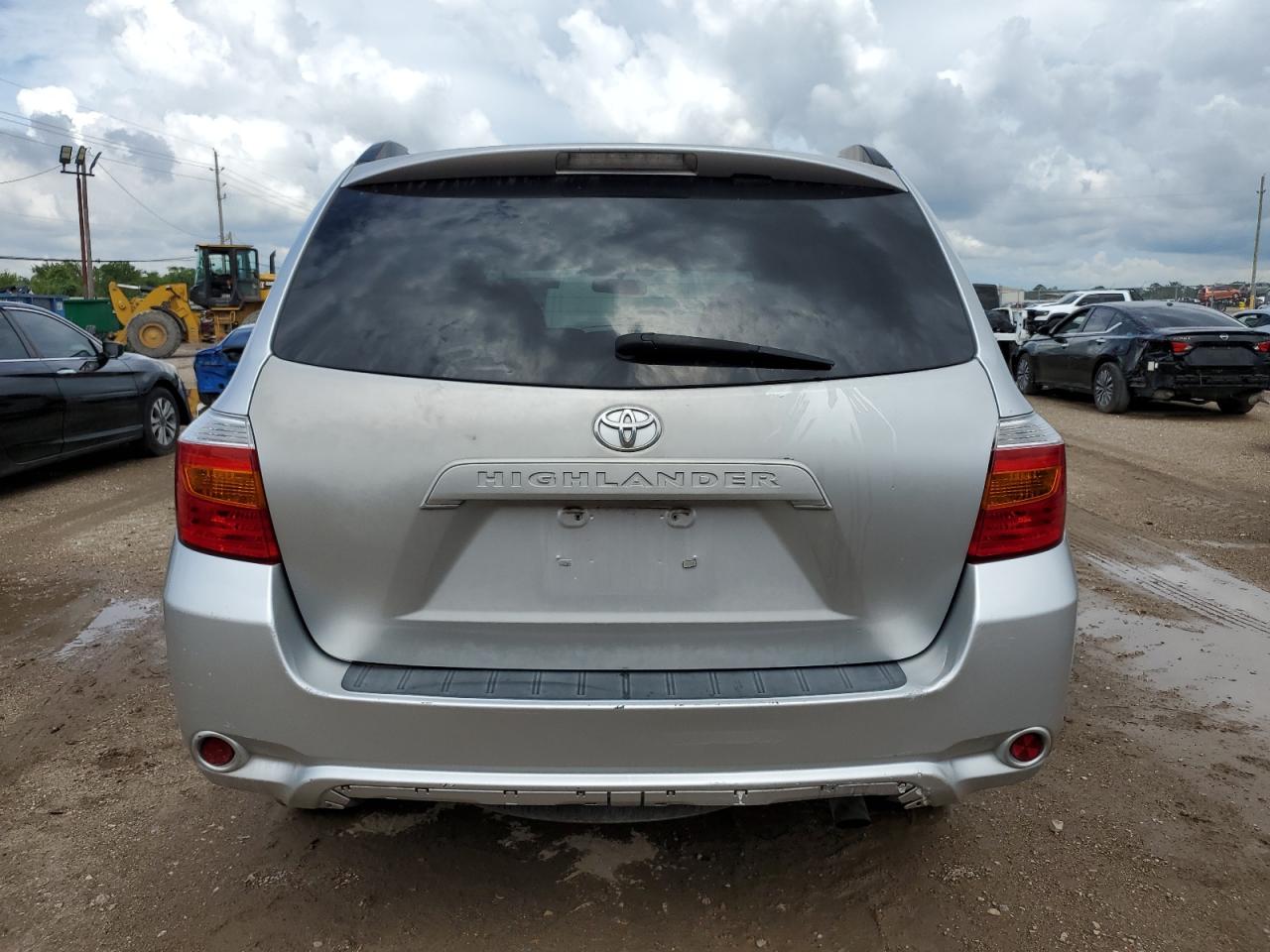 2010 Toyota Highlander - Image 6