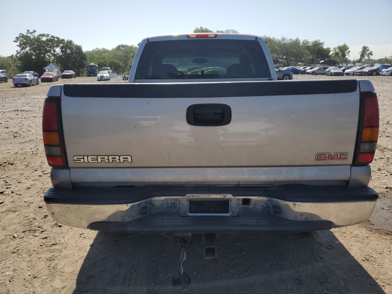 2005 GMC New Sierra K1500 VIN: 2GTEK19B151283756 Lot: 68942544