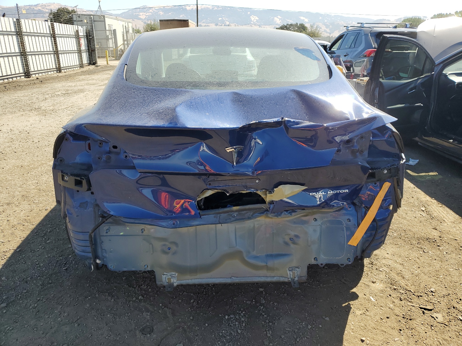 5YJ3E1EB4KF361475 2019 Tesla Model 3