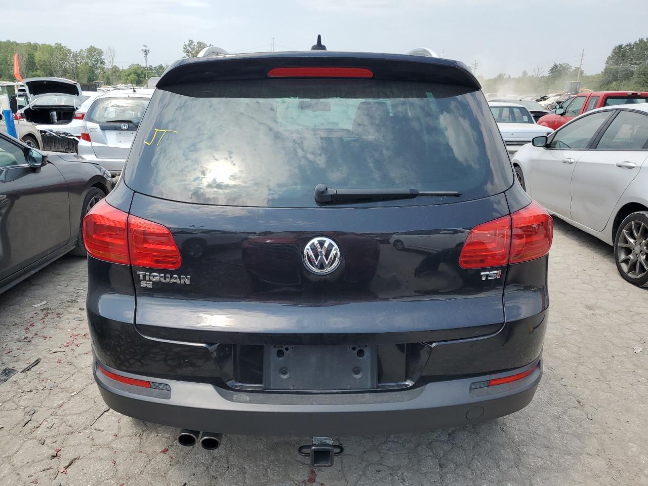 WVGAV7AX5GW502354 2016 Volkswagen Tiguan S