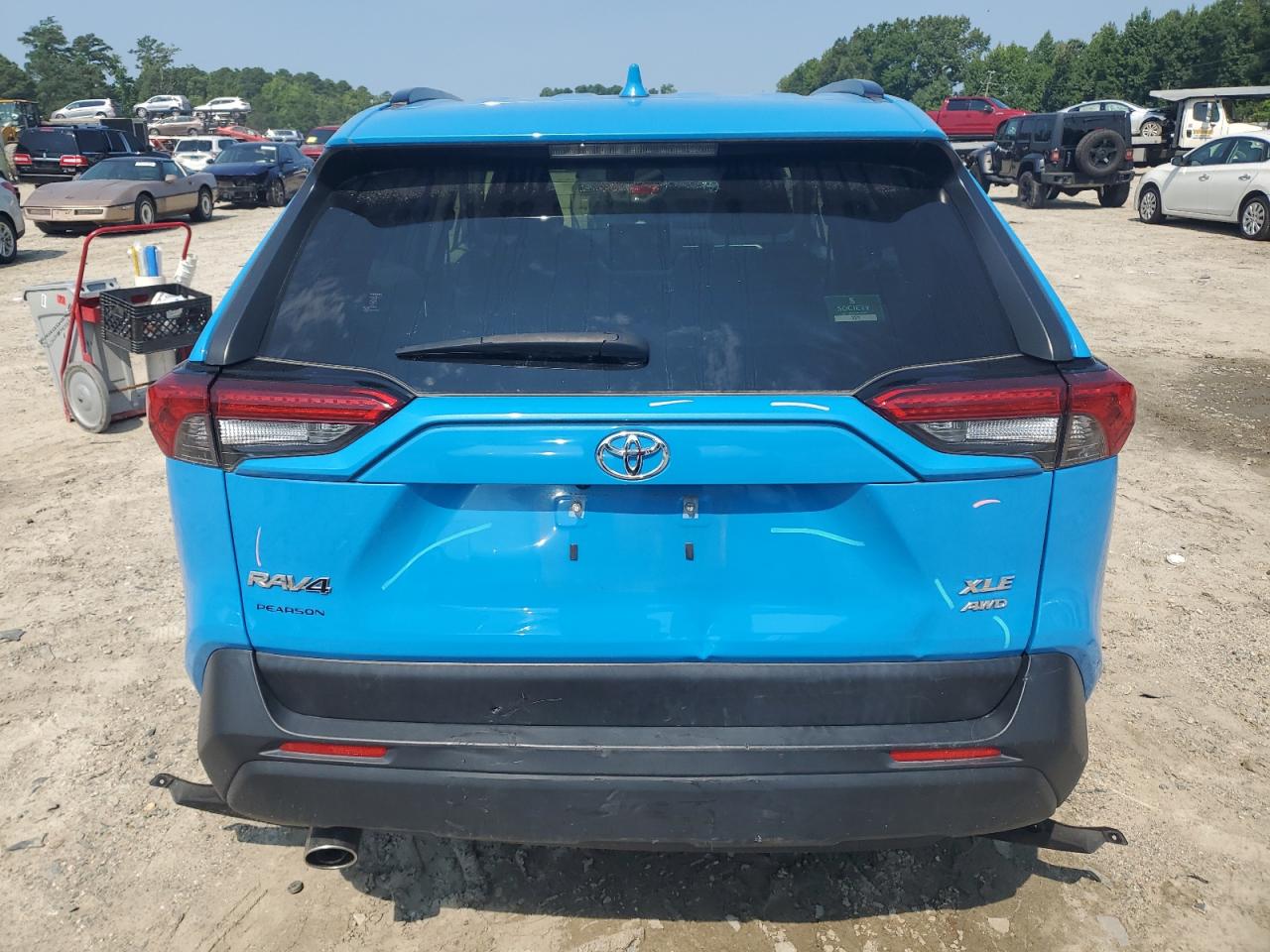 2020 Toyota Rav4 Xle VIN: JTMP1RFV3LD530527 Lot: 64458794