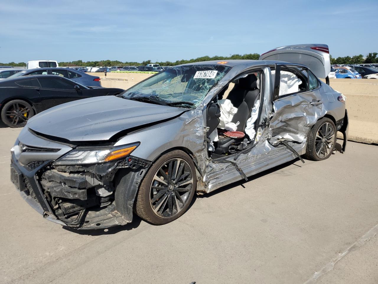 4T1B61HK8KU176255 2019 TOYOTA CAMRY - Image 1