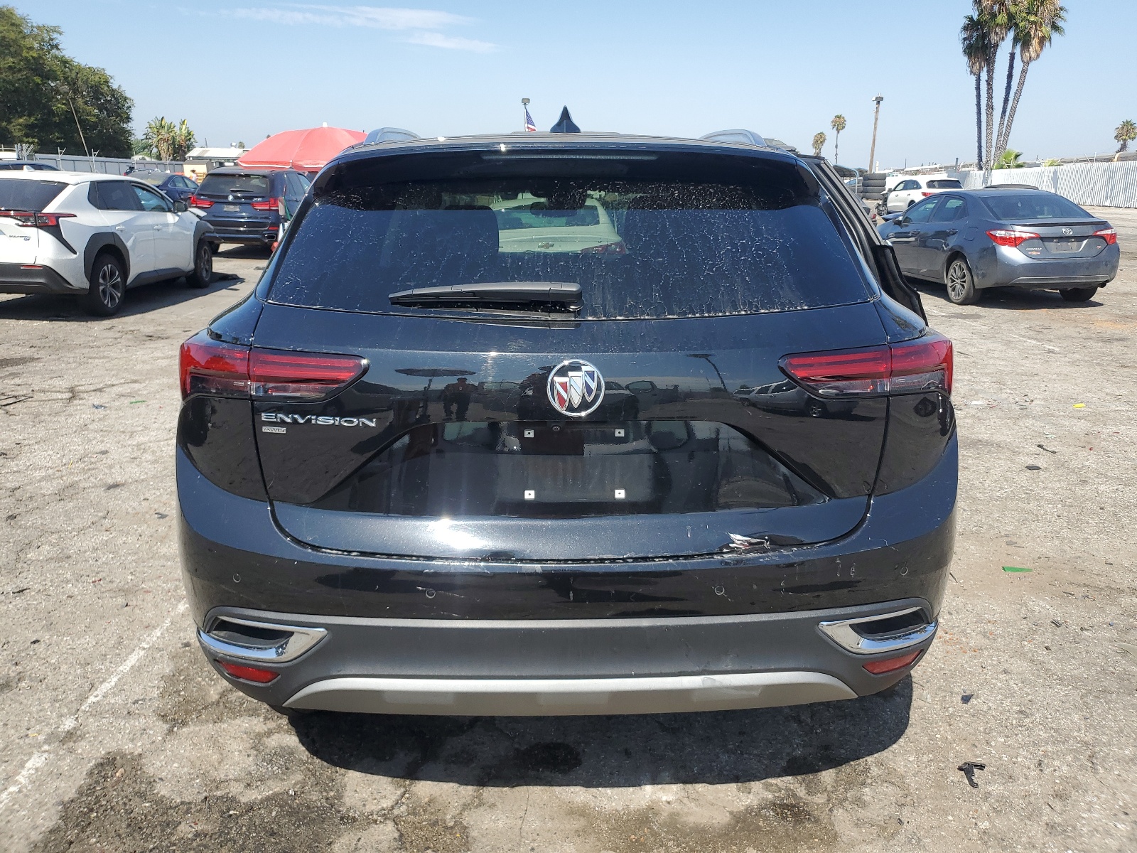 LRBFZMR40PD020456 2023 Buick Envision Preferred