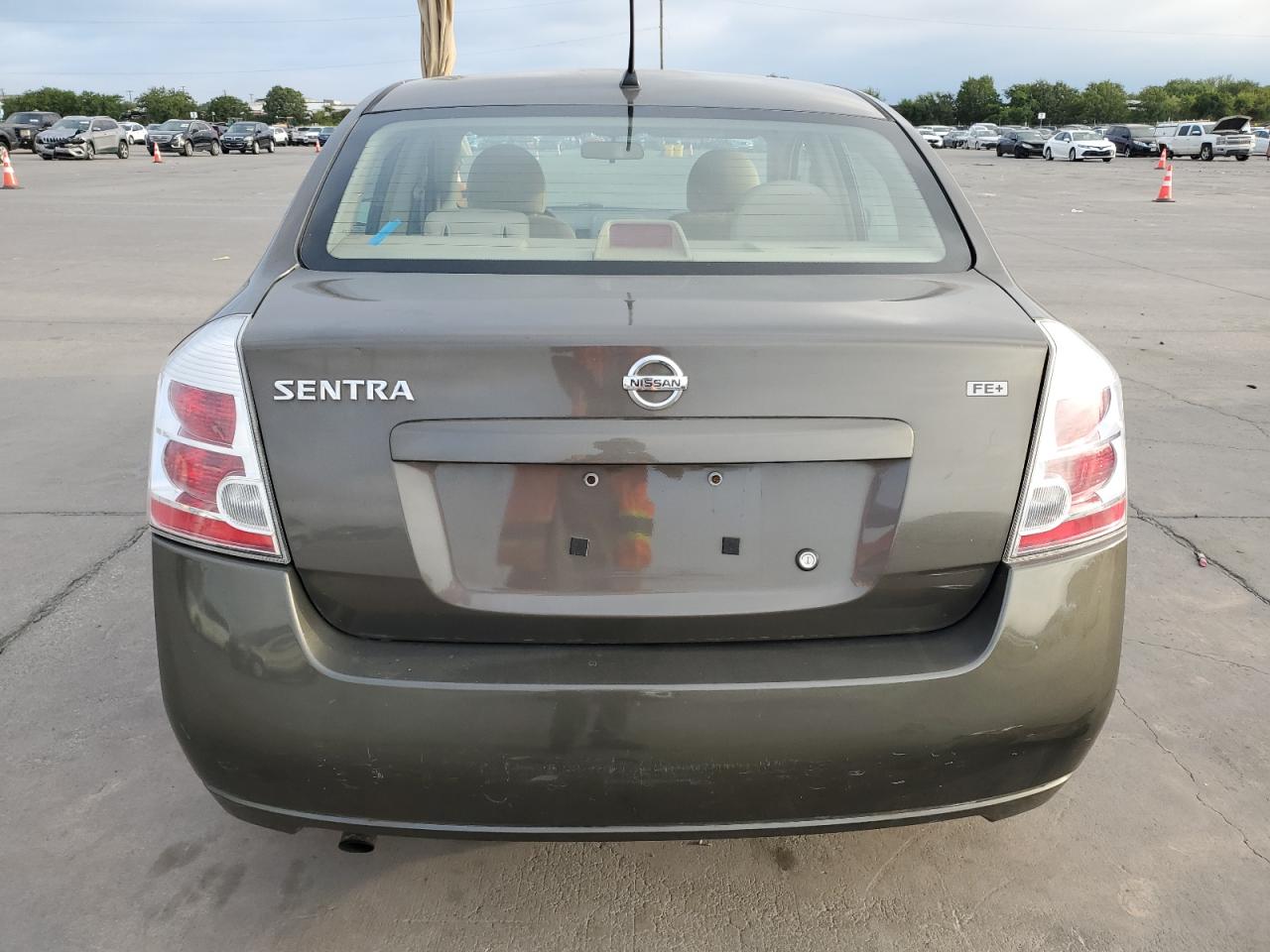 3N1AB61E59L666172 2009 Nissan Sentra 2.0