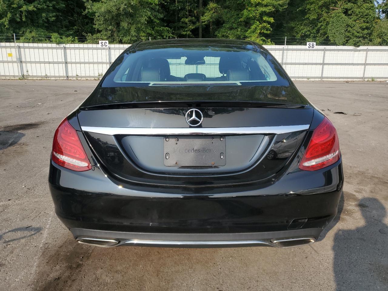 2017 Mercedes-Benz C 300 4Matic VIN: WDDWF4KB9HR218644 Lot: 67045714