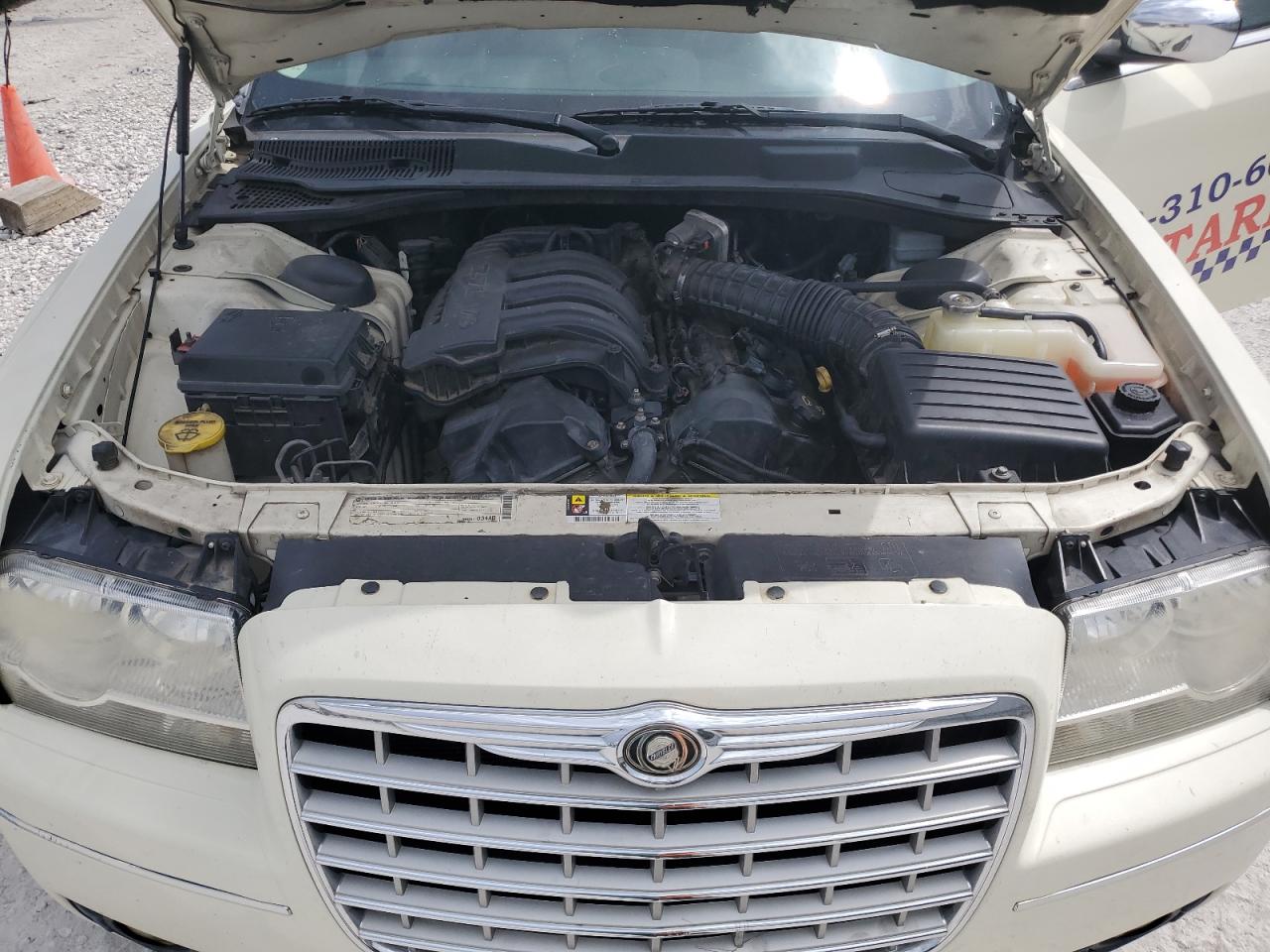 2010 Chrysler 300 Touring VIN: 2C3CA4CD8AH173752 Lot: 65628694