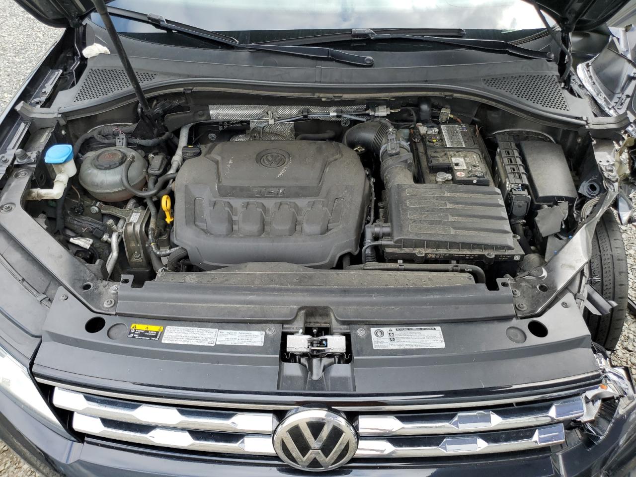 3VV2B7AX2KM085626 2019 Volkswagen Tiguan Se