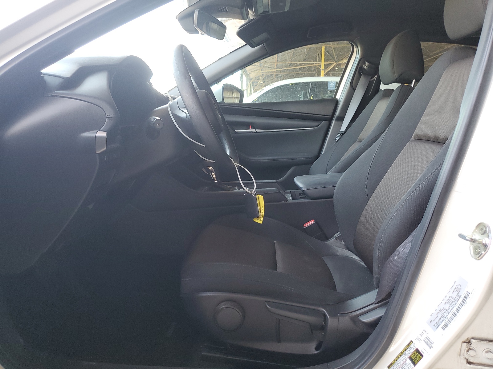 JM1BPAJL2N1512136 2022 Mazda 3