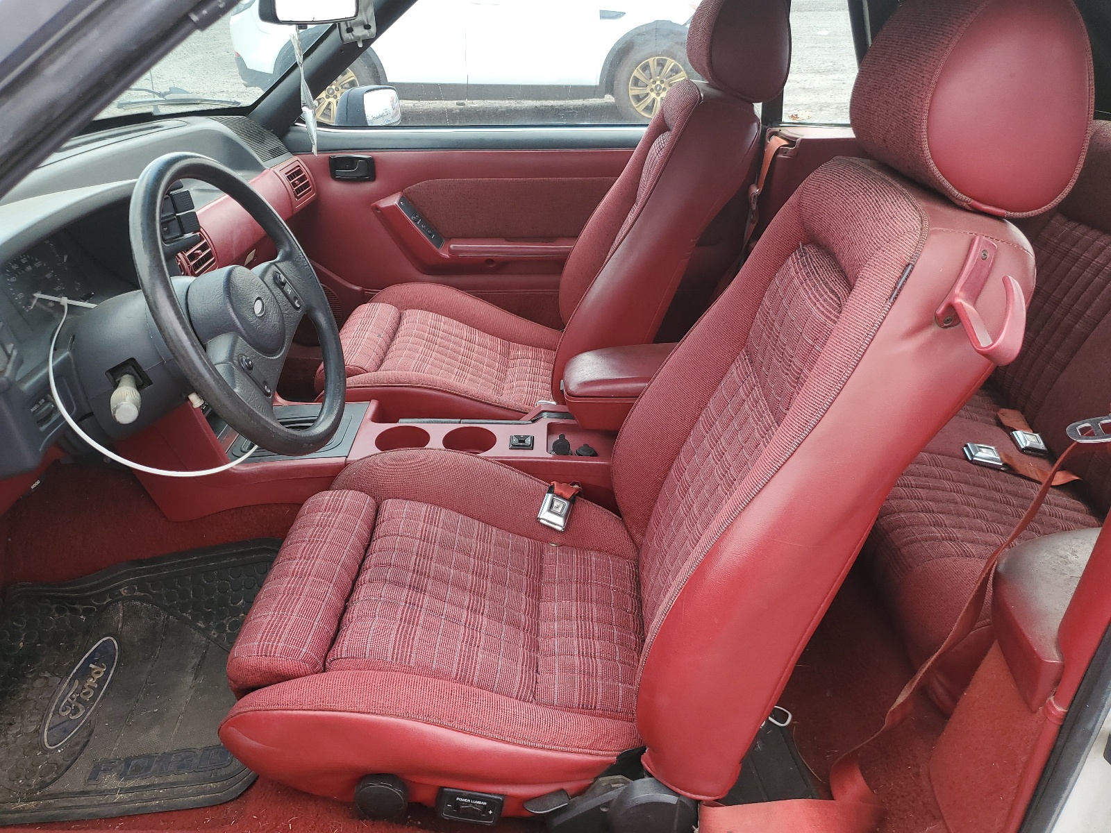 1FABP44E9KF242759 1989 Ford Mustang Lx