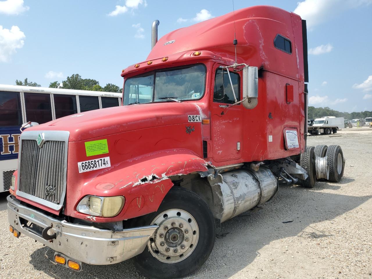 1999 International 9000 9400 VIN: 2HSFHAMR3XC073858 Lot: 66858174