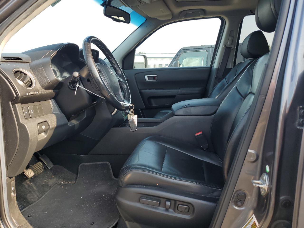 2011 Honda Pilot Touring VIN: 5FNYF4H93BB102523 Lot: 65784874