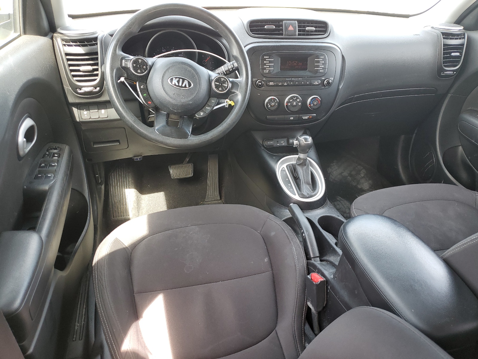 KNDJN2A24G7830855 2016 Kia Soul