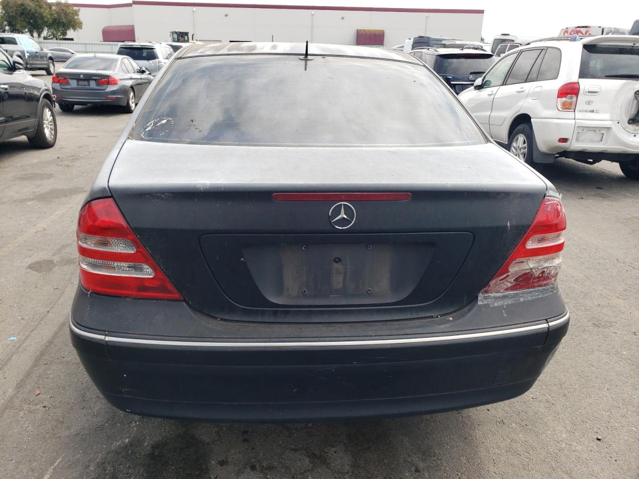 2001 Mercedes-Benz C 240 VIN: WDBRF61JX1F067735 Lot: 68760714