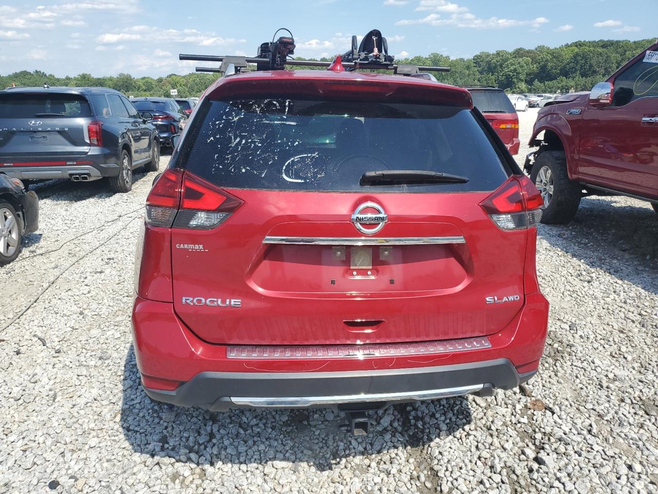 2017 Nissan Rogue S VIN: JN8AT2MV8HW265601 Lot: 67129654