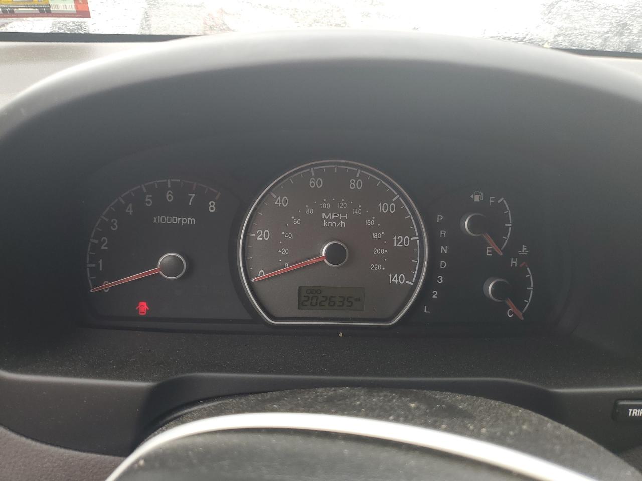 2008 Hyundai Elantra - Image 9