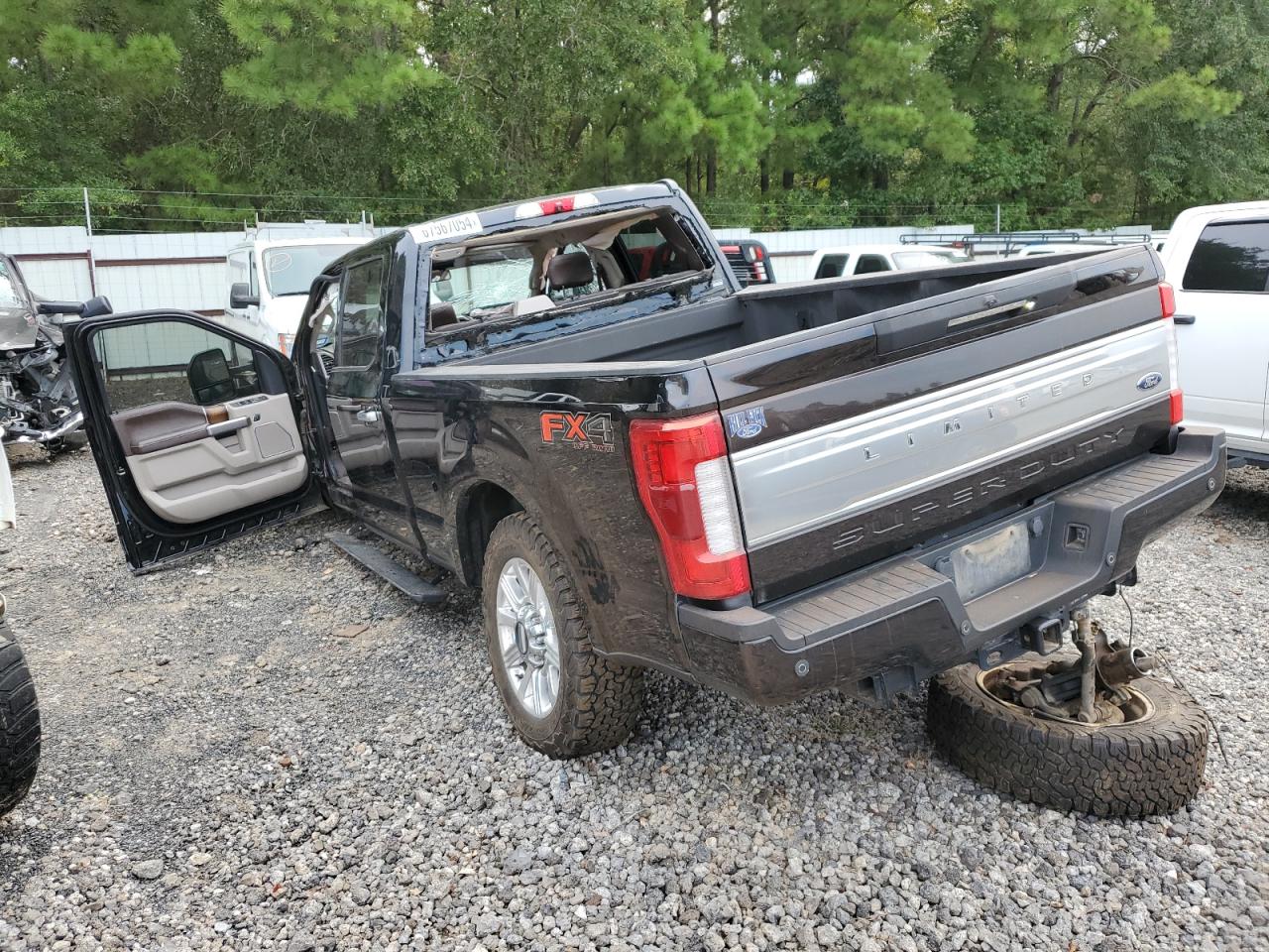 1FT7W2BT2KEE32577 2019 FORD F250 - Image 2