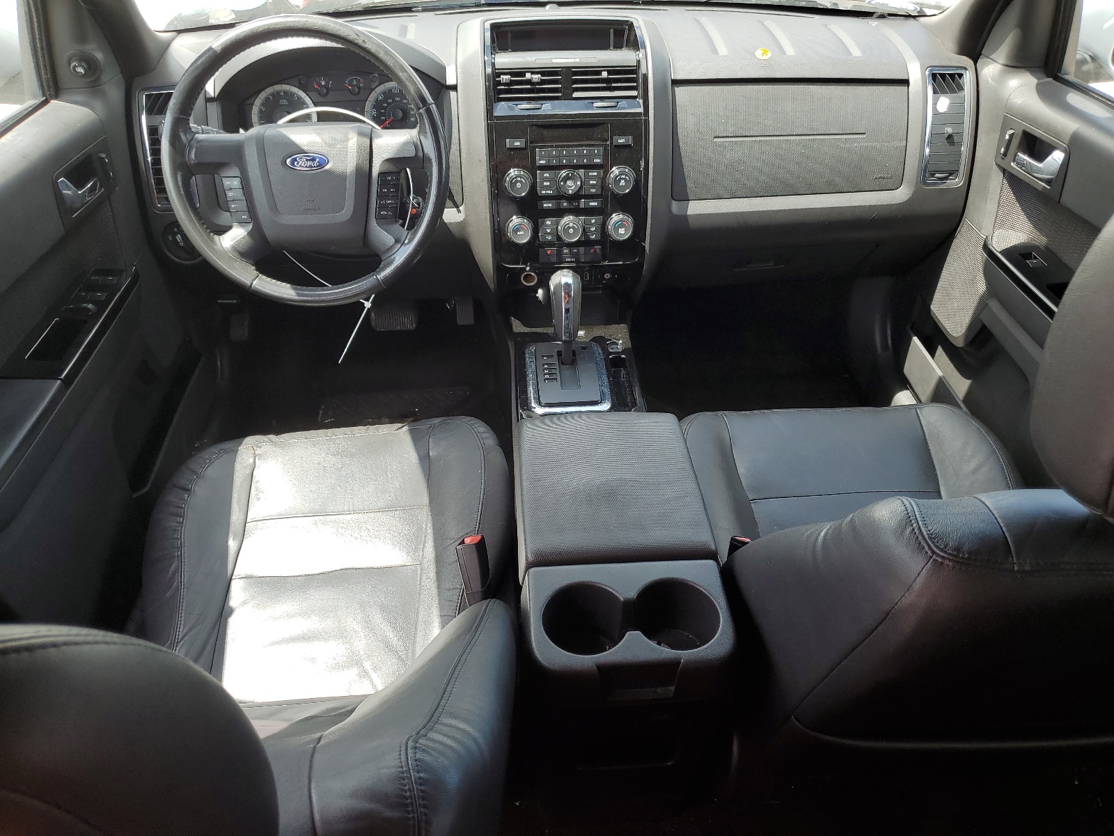 1FMCU0E76AKA87640 2010 Ford Escape Limited