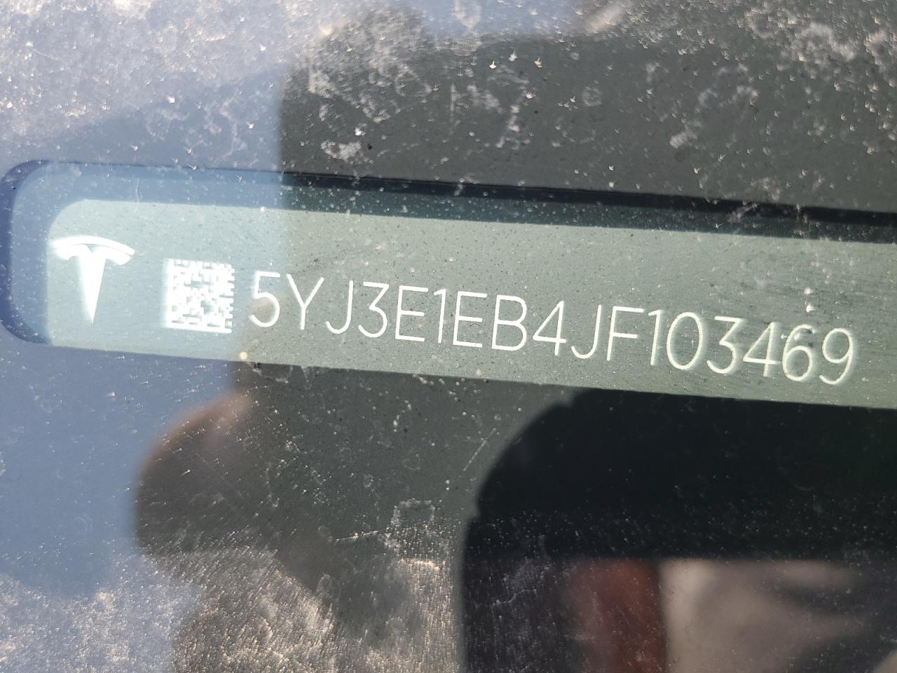 5YJ3E1EB4JF103469 2018 Tesla Model 3