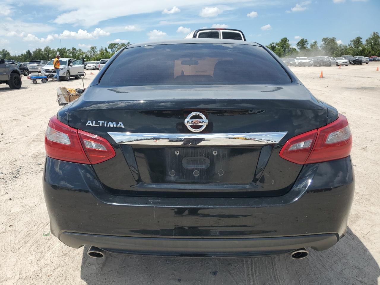 2018 Nissan Altima 2.5 VIN: 1N4AL3AP5JC265608 Lot: 69074144