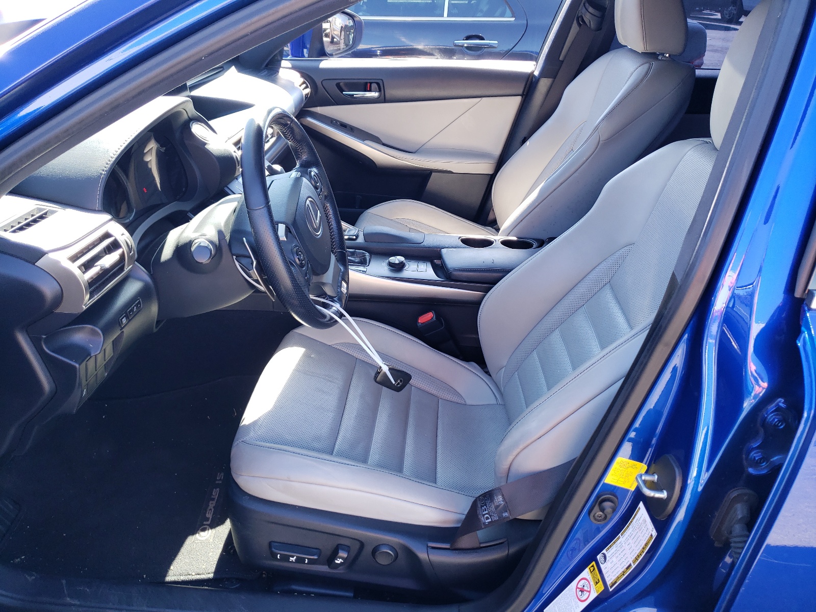 JTHBA1D28G5017499 2016 Lexus Is 200T