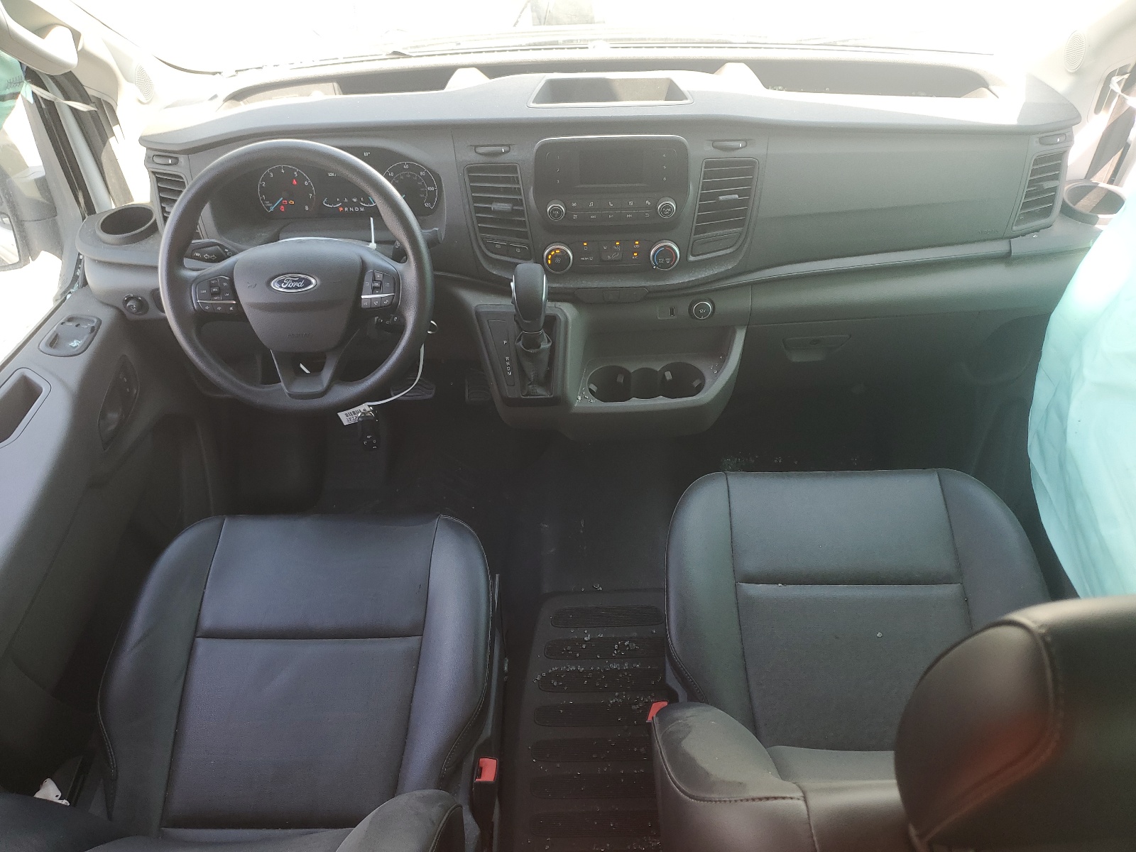 1FMZK1C87NKA20701 2022 Ford Transit T-150