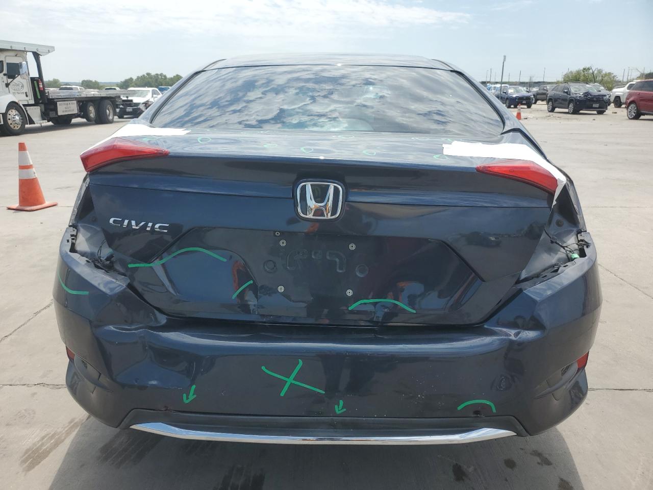 2019 Honda Civic Lx VIN: 19XFC2F68KE017874 Lot: 68143594