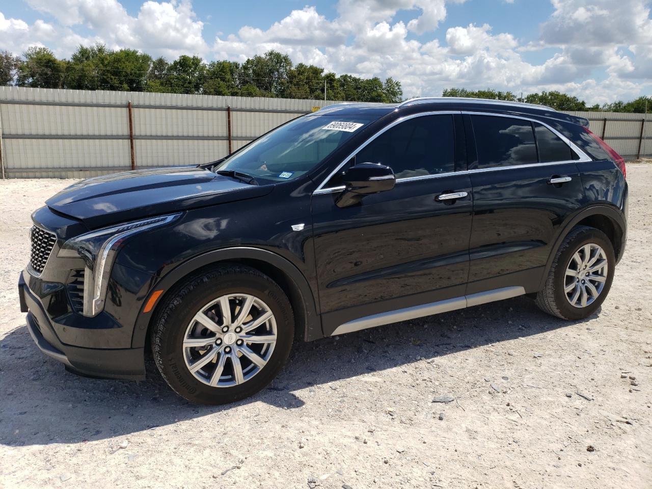 VIN 1GYFZCR45MF047545 2021 CADILLAC XT4 no.1