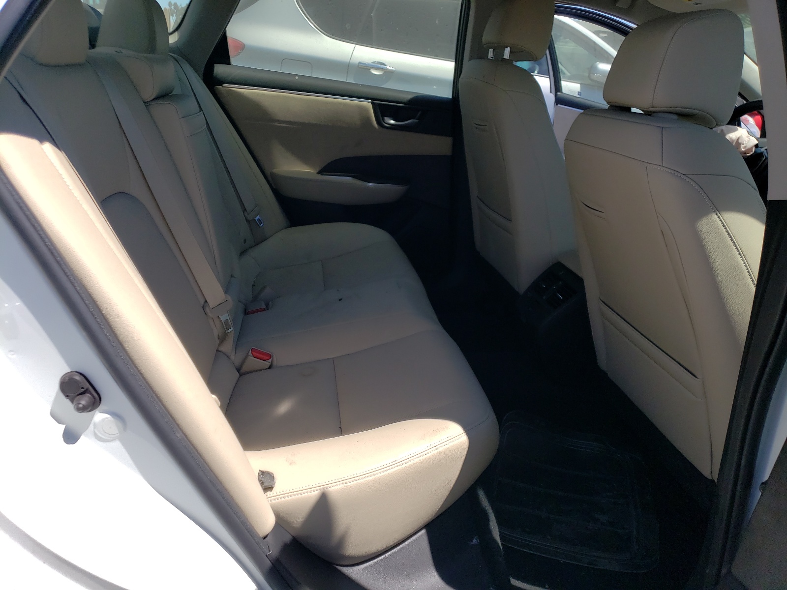 JHMZC5F39JC003670 2018 Honda Clarity Touring