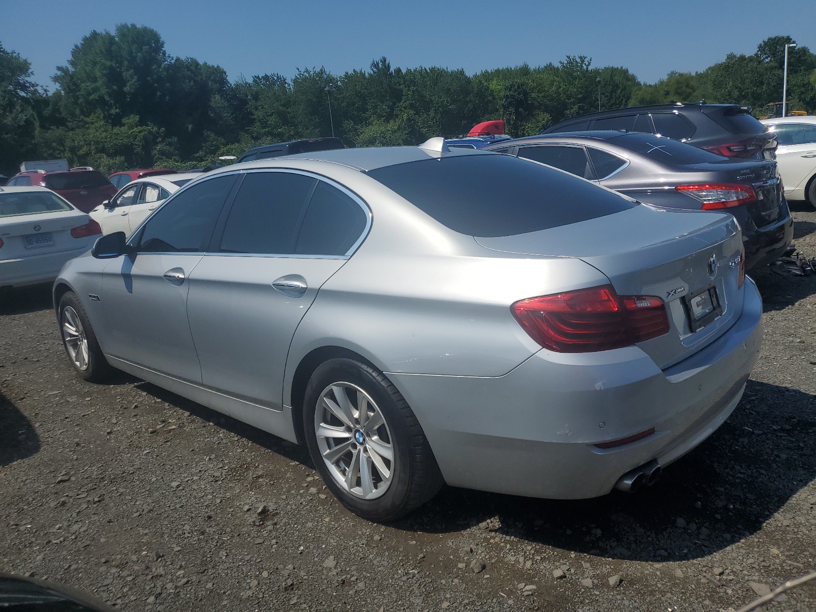 2014 BMW 528 Xi vin: WBA5A7C56ED618097