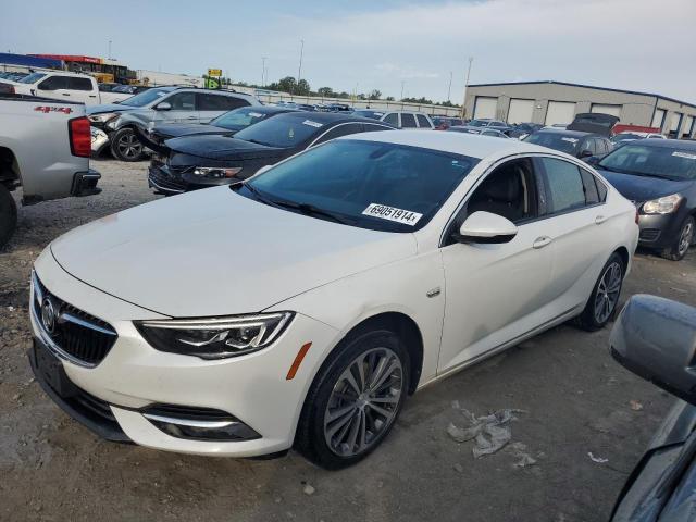 2018 Buick Regal Essence