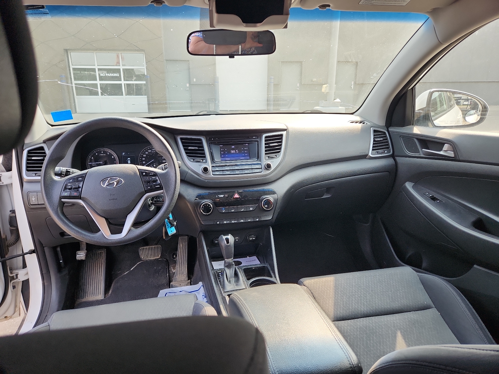 KM8J2CA43JU639545 2018 Hyundai Tucson Se