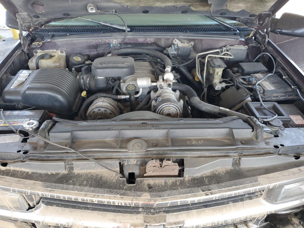 1GNGK26J0VJ352699 1997 Chevrolet Suburban K2500